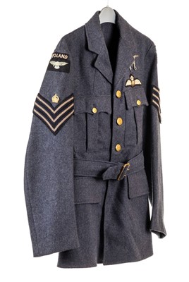 Lot 635 - RAF Tunic.