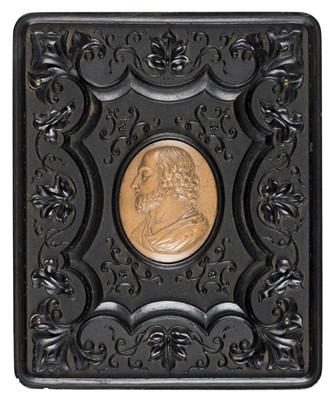 Lot 449 - Unlisted variant scroll with cameo.