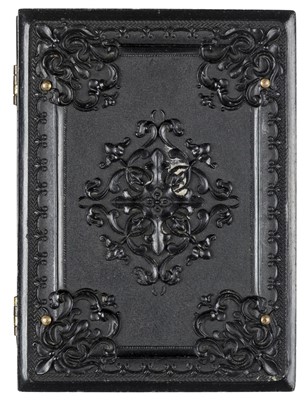 Lot 474 - Geometric Scroll Pattern.