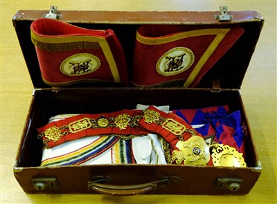 Lot 949 - Masonic Regalia.