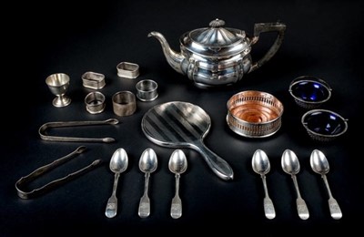 Lot 109 - Mixed Silver.