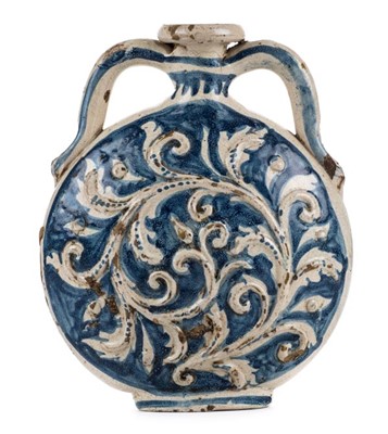 Lot 4 - Ceramics.