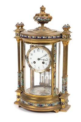 Lot 31 - Mantel clock.