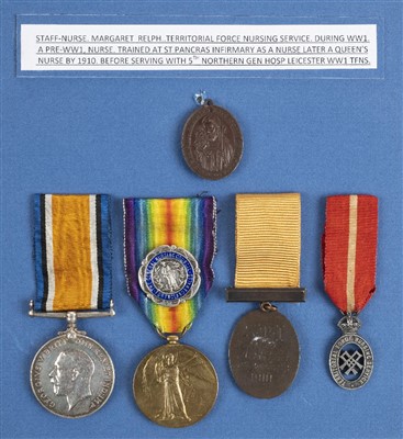 Lot 1002 - Medals.