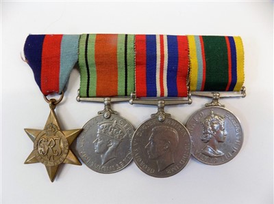 Lot 1006 - Medals.