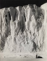 Lot 960 - Ponting, Herbert George, 1871-1935