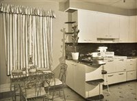 Lot 874 - Twentieth-Century Photography.