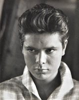 Lot 898 - Lucas, Cornel, 1920-2012
