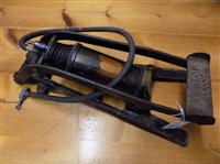 Lot 1 - Dunlop Footpump.