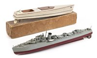 Lot 24 - Model Boats.