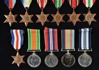 Lot 517 - WWII Medals