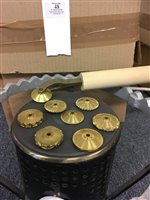 Lot 48 - Finishing Stove.