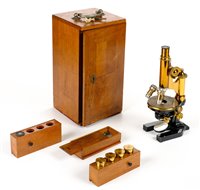 Lot 422 - Leitz 19th Century Microscope No 53128.