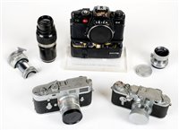 Lot 364 - Leica Attrappen (Shop Display) dummy cameras and accessories.