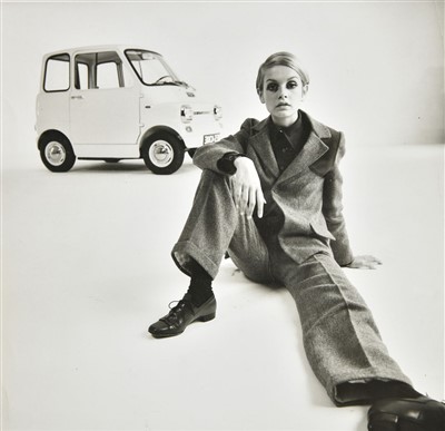 Lot 221 - Press Photographs. A group of approximately 100 mostly British press photographs, c. 1960s