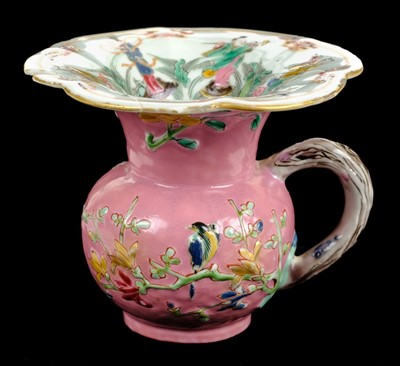 Lot 95 - Chinese Spittoon. 18th century Chinese export porcelain Famille Rose spittoon, probably Yongzheng