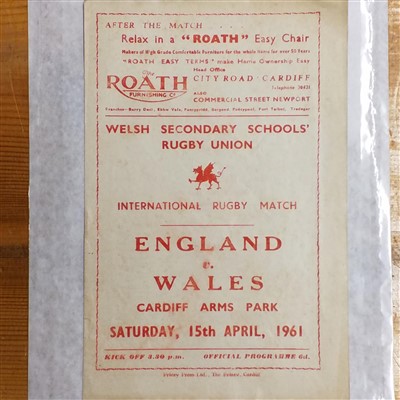 Lot 431 - Football & rugby programmes 1960's-90's