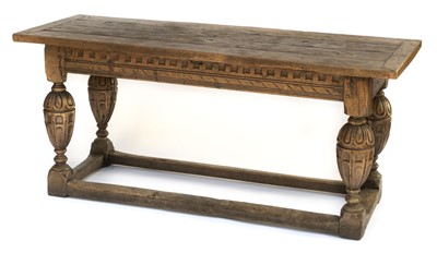Lot 141 - Table. A good 18th century oak refectory table