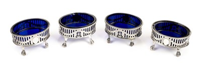 Lot 41 - Salts. A set of 4 George III silver salts