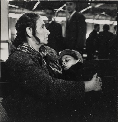 Lot 133 - Israel.  A group of 16 photographs of Haifa Docks and people by Sara Ayal, circa 1960s
