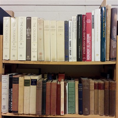 Lot 417 - History. A large collection of modern history reference