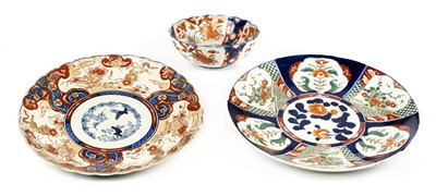Lot 82 - Imari. A large Japanese Imari porcelain charger, circa 1920s etc