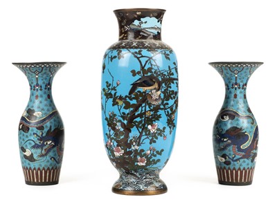 Lot 78 - Cloisonné. A large Japanese cloisonné enamel vase, Meiji period plus a pair of vases