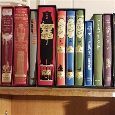 Lot 427 - Folio Society. 44 volumes