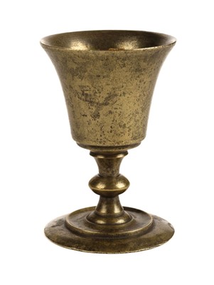 Lot 104 - Cup. An 18th century brass travelling communion cup