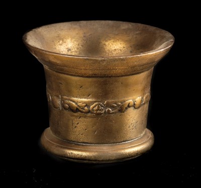 Lot 133 - Mortar. A 17th century bronze mortar