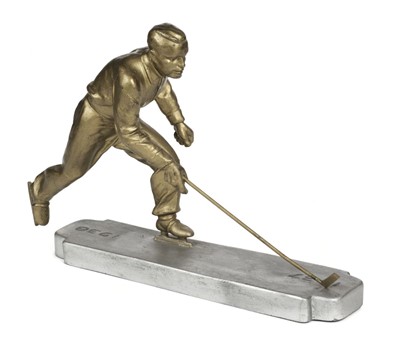 Lot 19 - Ice Hockey. An art deco spelter Ice Hockey player