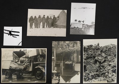 Lot 46 - Gibson (Michael L.). A large collection of aviation photographs