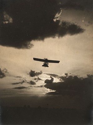 Lot 16 - Aviation postcards. A loose-leaf postcard album of approximately 86 postcards