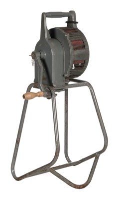 Lot 1 - Air Raid Siren. A WWII Air Raid Siren