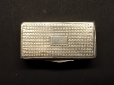 Lot 158 - Jenner (Edward, 1749-1823). A George III silver snuff box by IB, Birmingham 1795