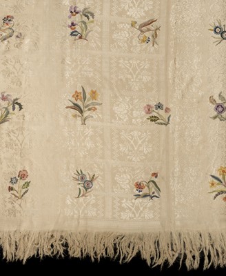 Lot 244 - Embroidered cloth. An embroidered damask table tablecloth, early 20th century