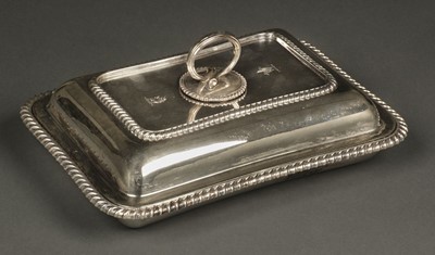 Lot 27 - Entrée Dish. Silver entrée dish by Thomas Bradbury & Sons