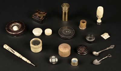 Lot 121 - Miniature. A tiny Victorian love token basket
