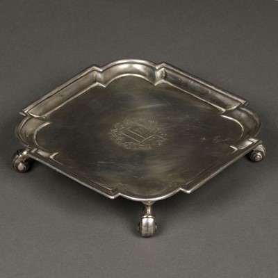 Lot 42 - Salver. George II silver salver/card tray by Joseph Smith, London 1731