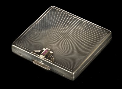 Lot 102 - Tiffany & Co. A silver and gold compact