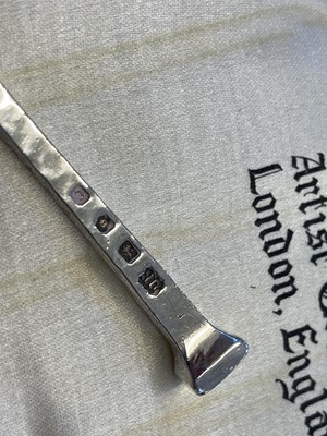 Lot 38 - Omar Ramsden. Cased silver tea and coffee spoons