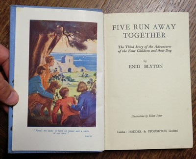 Lot 461 - Blyton (Enid). Famous Five books: seven 1st editions, all signed