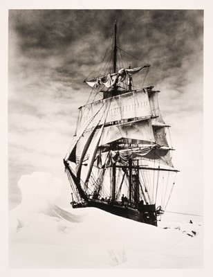 Lot 76 - Ponting (Herbert, 1870-1935). Imprisoned in the Ice
