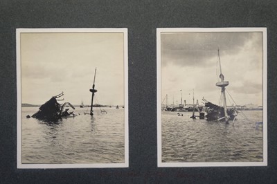Lot 60 - India. An album of 190 mounted platinum prints