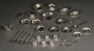 Lot 16 - Mixed Silver