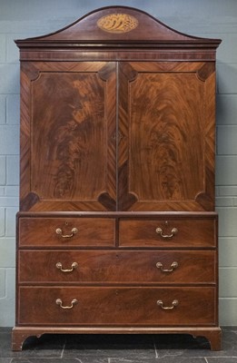 Lot 214 - Linen Press. George III period linen press