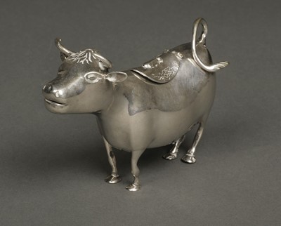 Lot 12 - Cow Creamer. 20th-century continental silver cow creamer probably Dutch
