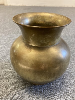Lot 312 - Vase. A Chinese bronze ovoid vase