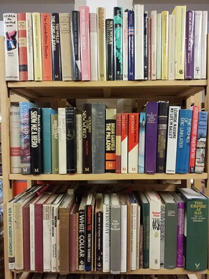 Lot 468 - Politics. A large collection of modern politics reference & related