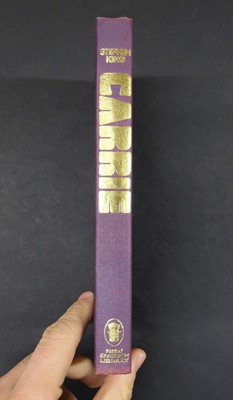 Lot 826 - King (Stephen). Carrie, 1st UK edition, London: New English Library, 1974